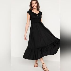 Old Navy Black Waist-Defined Puff-Sleeve Clip-Dot Midi Dress